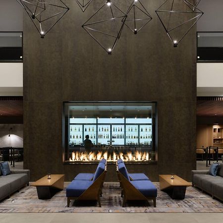 ホテル Marriott Tacoma Downtown エクステリア 写真