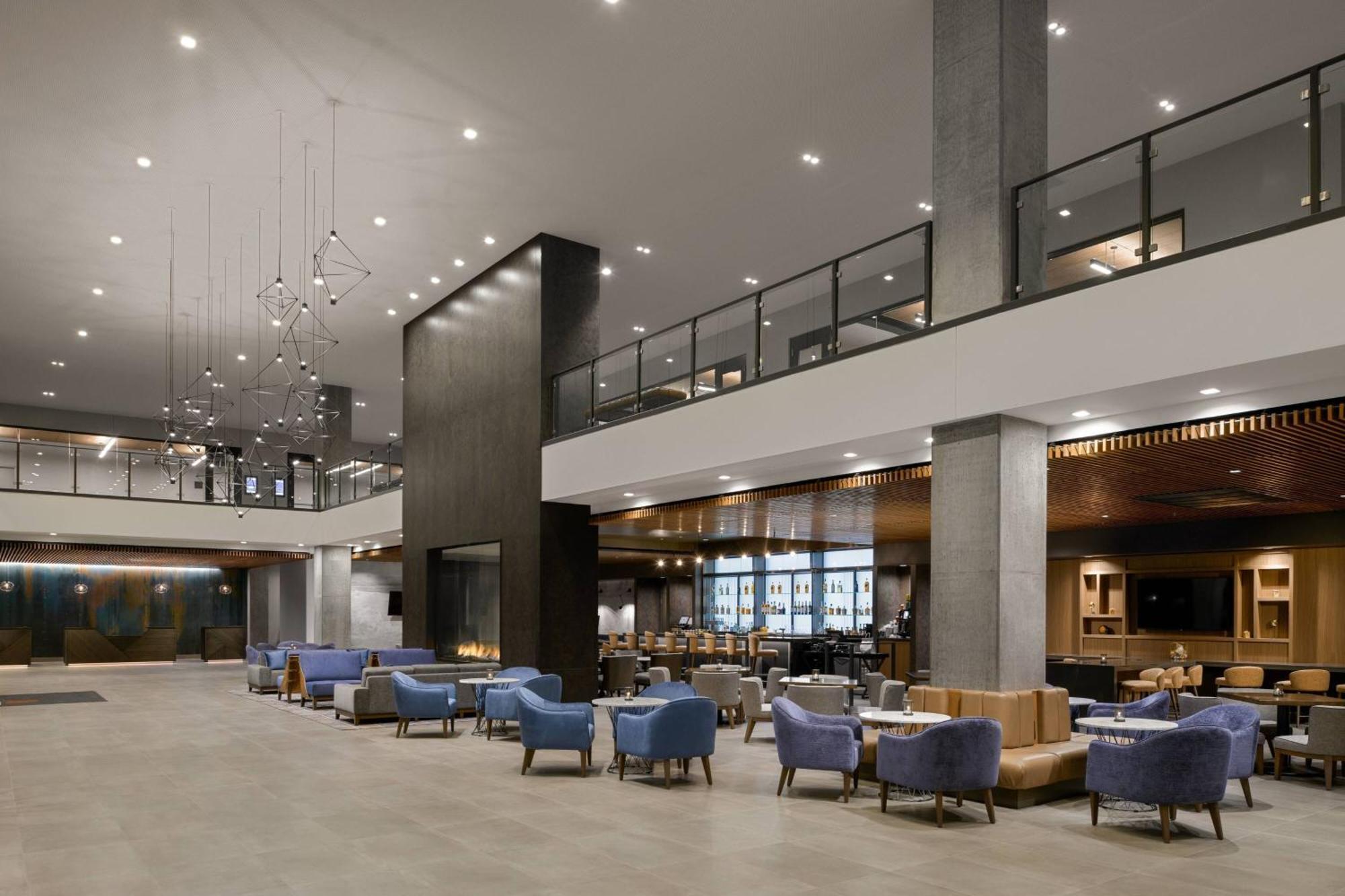 ホテル Marriott Tacoma Downtown エクステリア 写真