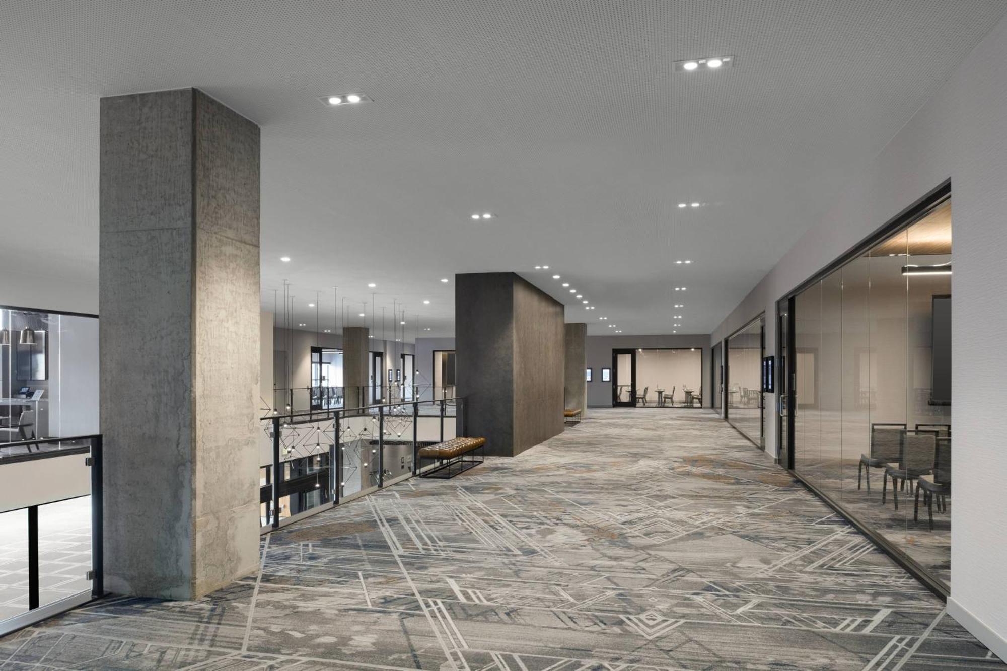 ホテル Marriott Tacoma Downtown エクステリア 写真