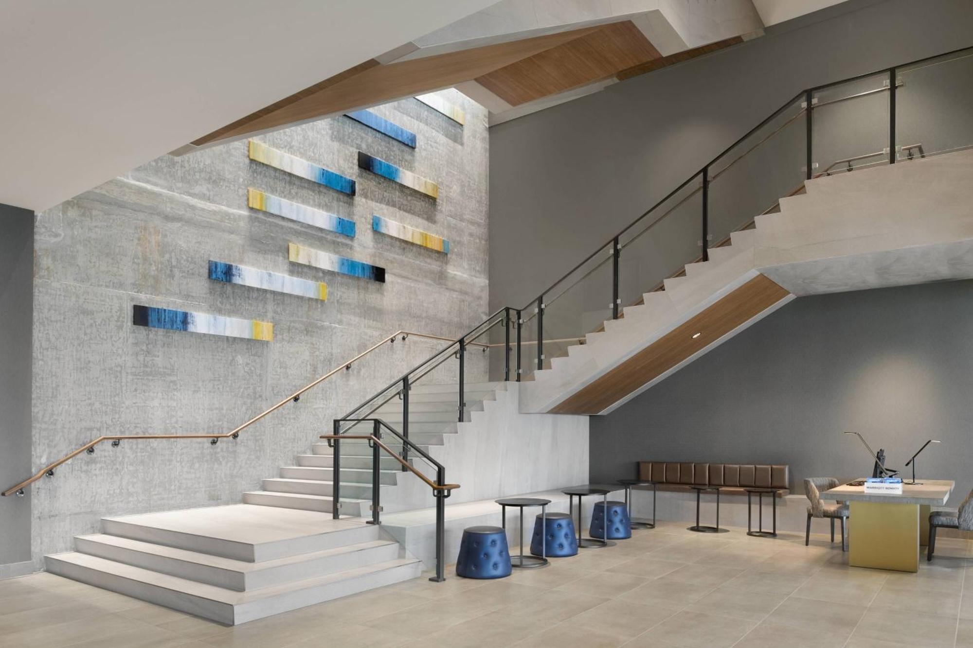 ホテル Marriott Tacoma Downtown エクステリア 写真